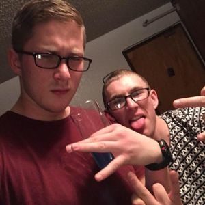 Meet your Posher, Travis